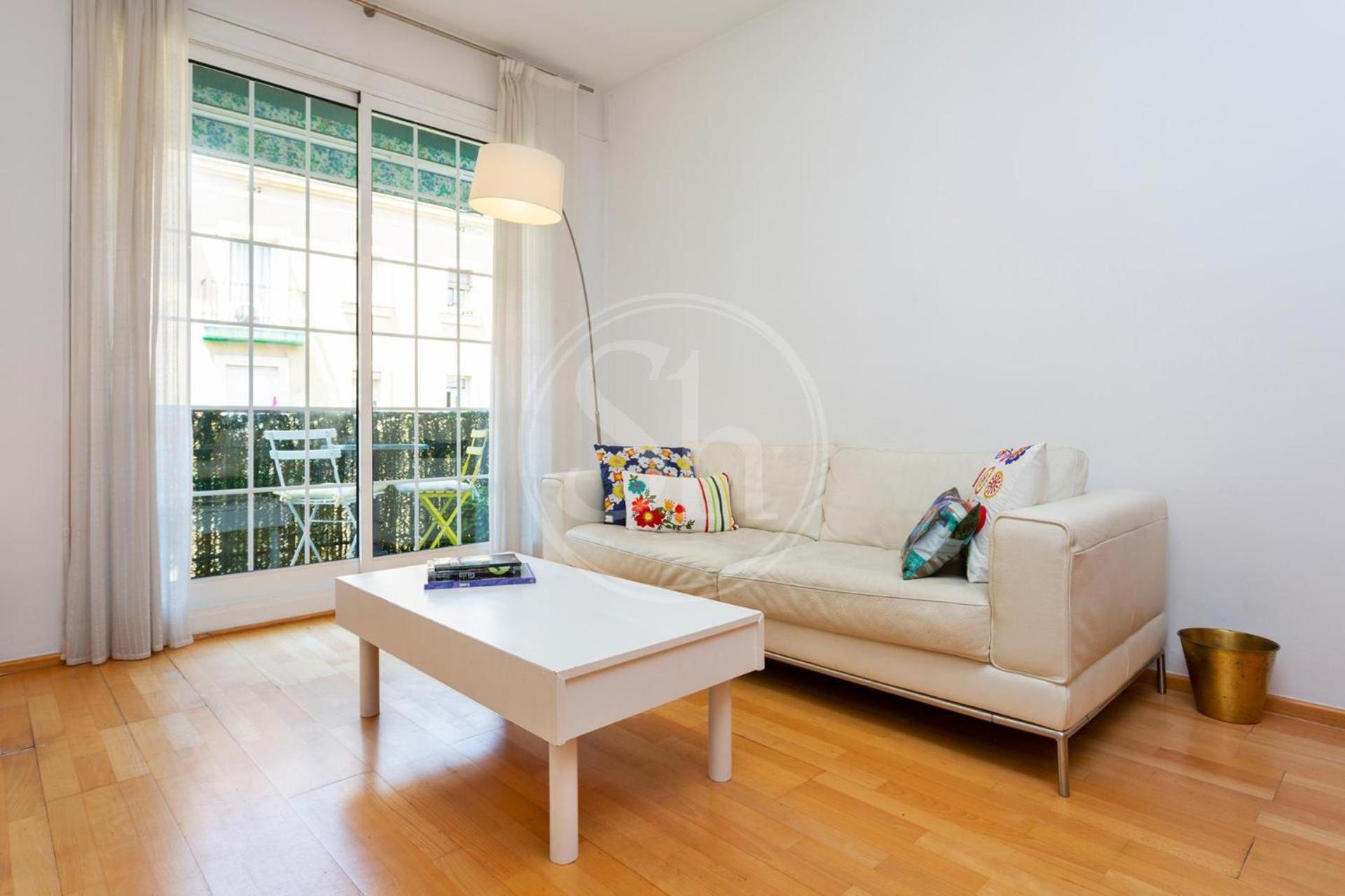Beautiful In Montjuic Apartment Barcelona